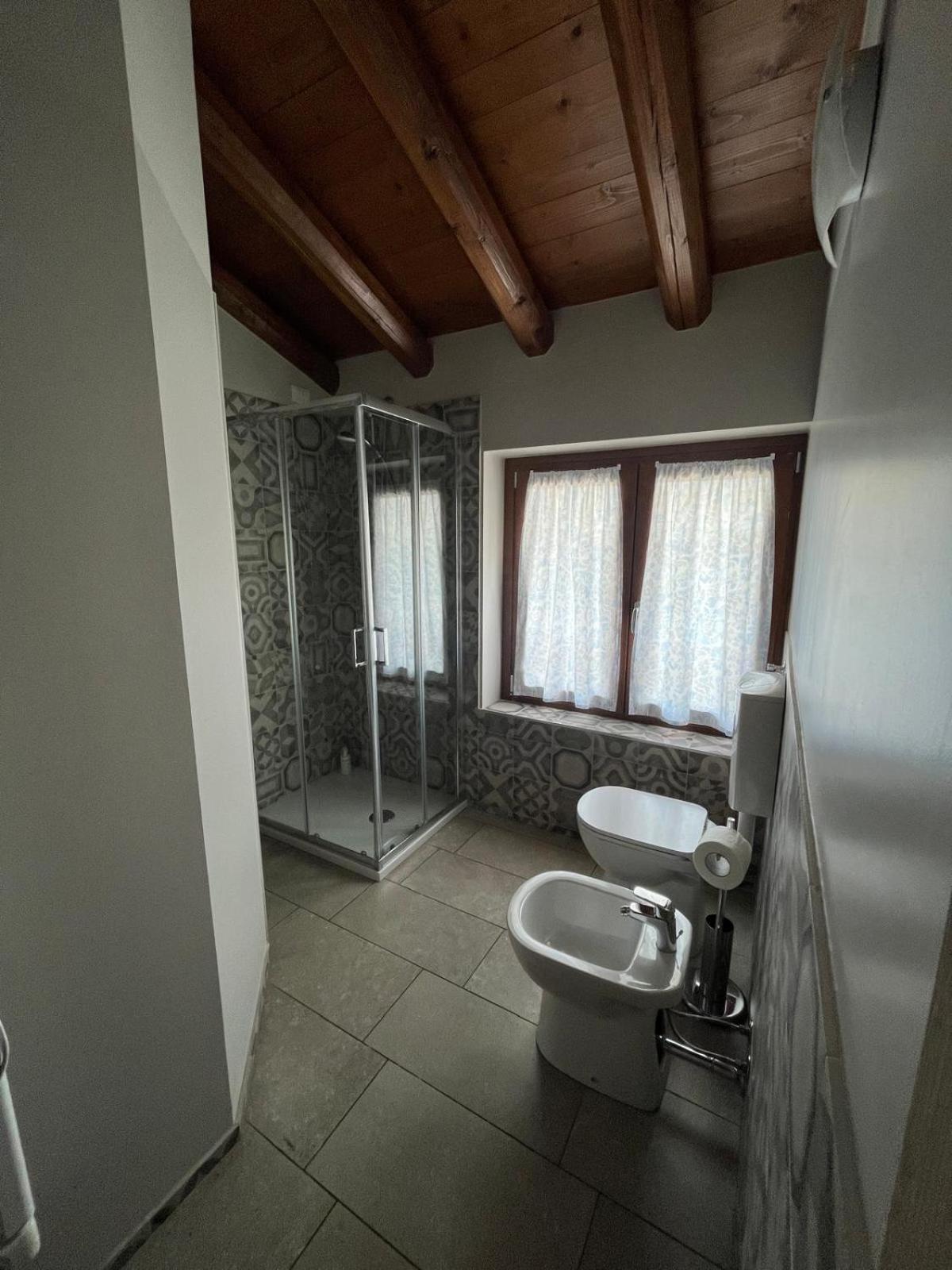 Hotel Eatvolve - Rifugio Del Benessere Carzago Riviera Esterno foto